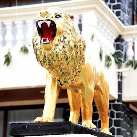 Maharaja The Royal Resort Thane Buitenkant foto