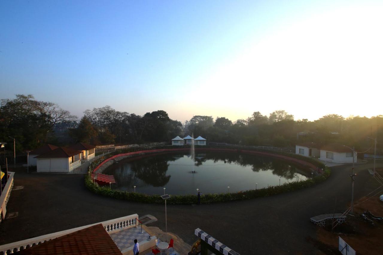 Maharaja The Royal Resort Thane Buitenkant foto