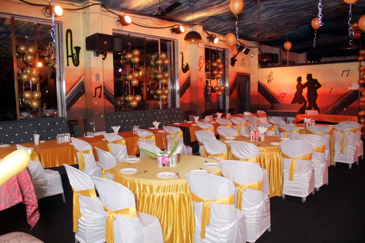 Maharaja The Royal Resort Thane Buitenkant foto