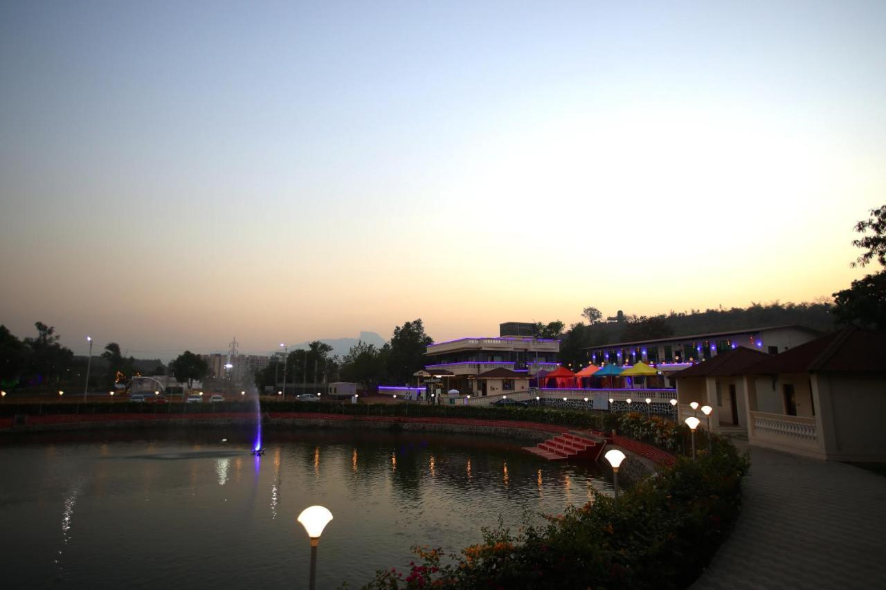 Maharaja The Royal Resort Thane Buitenkant foto