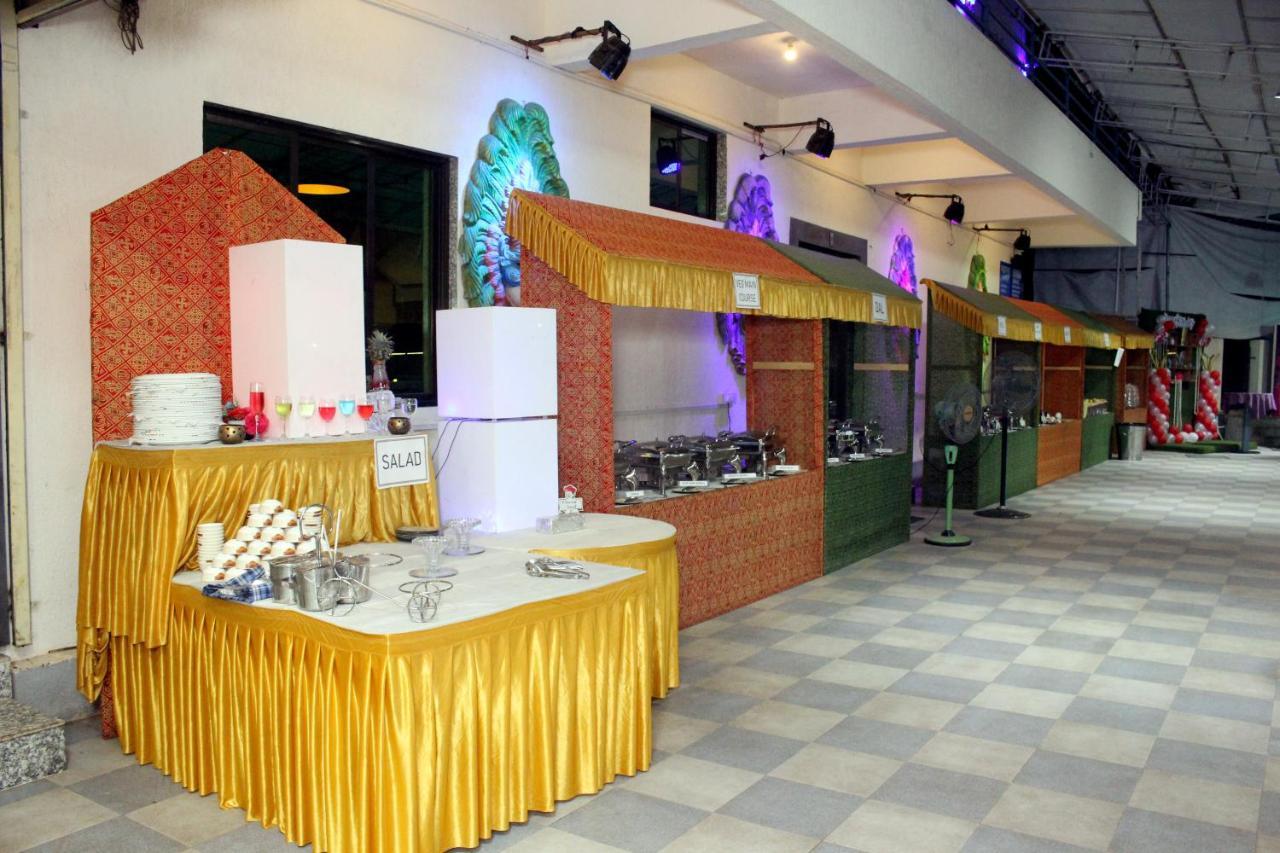 Maharaja The Royal Resort Thane Buitenkant foto