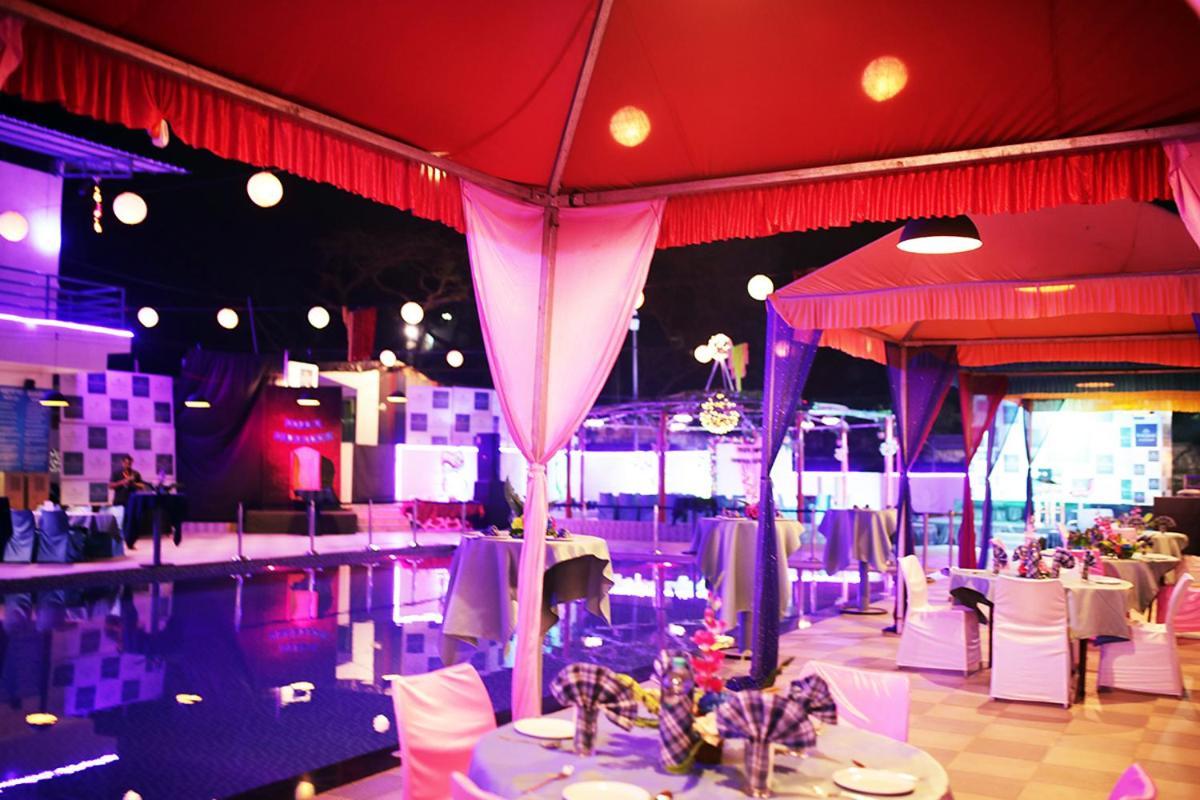 Maharaja The Royal Resort Thane Buitenkant foto