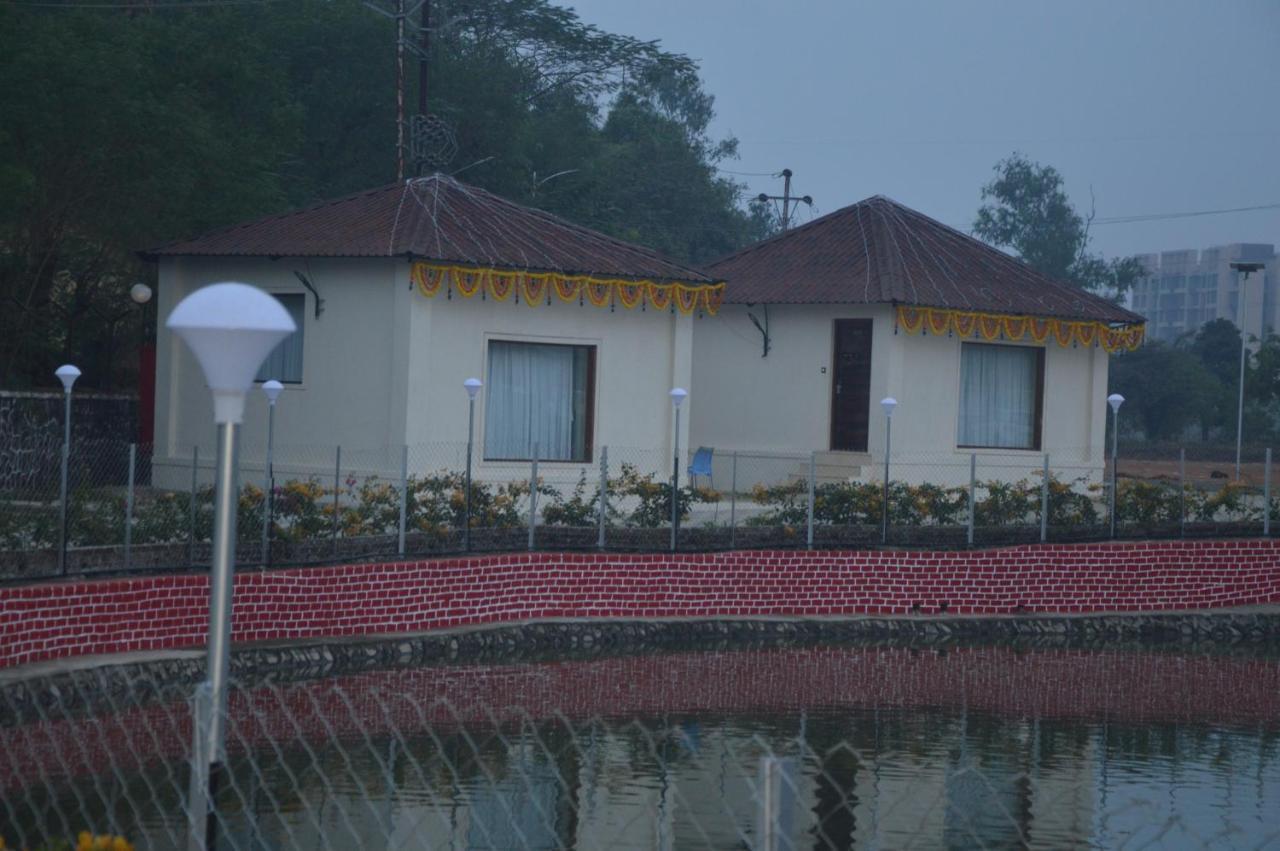 Maharaja The Royal Resort Thane Buitenkant foto