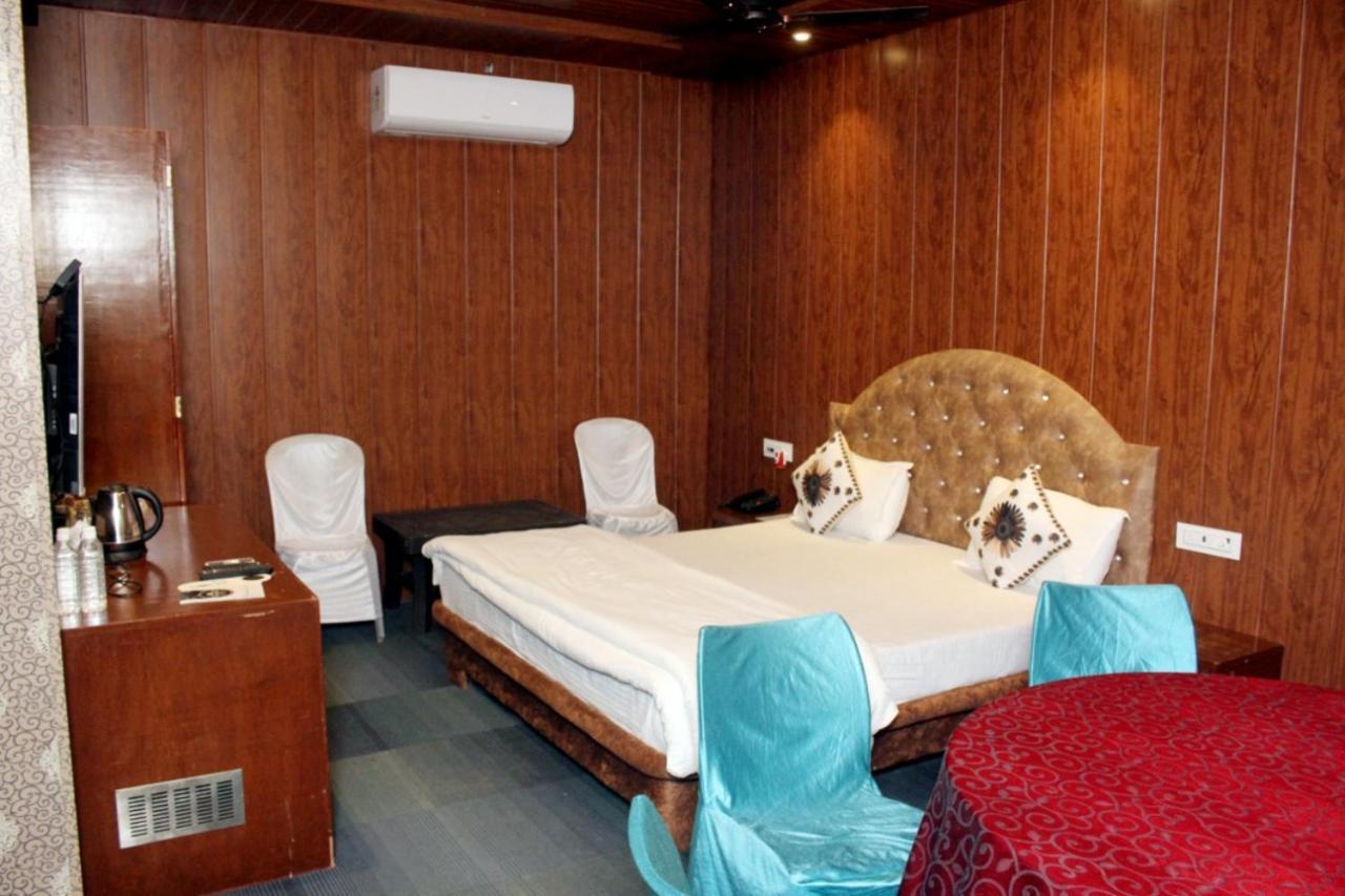 Maharaja The Royal Resort Thane Buitenkant foto